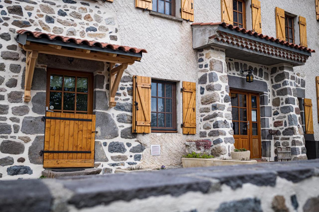 Maison D'Hote La Grange Aux Ayres Olloix エクステリア 写真