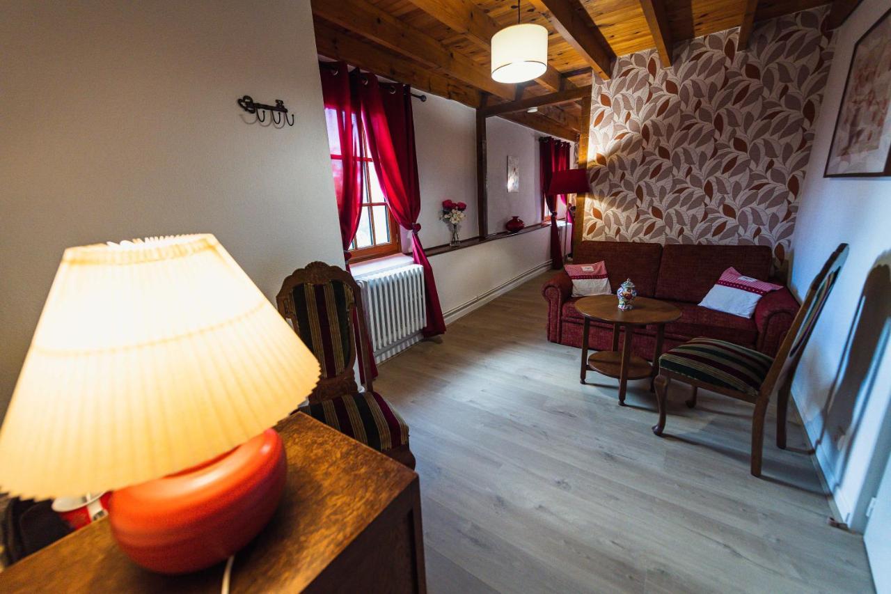 Maison D'Hote La Grange Aux Ayres Olloix エクステリア 写真